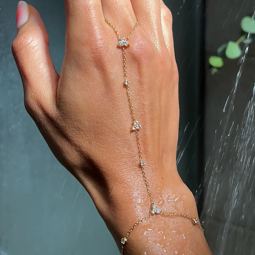 Crystal Fingerless Hand Chain  - Women Accessories In Amazon ulasan dan harga