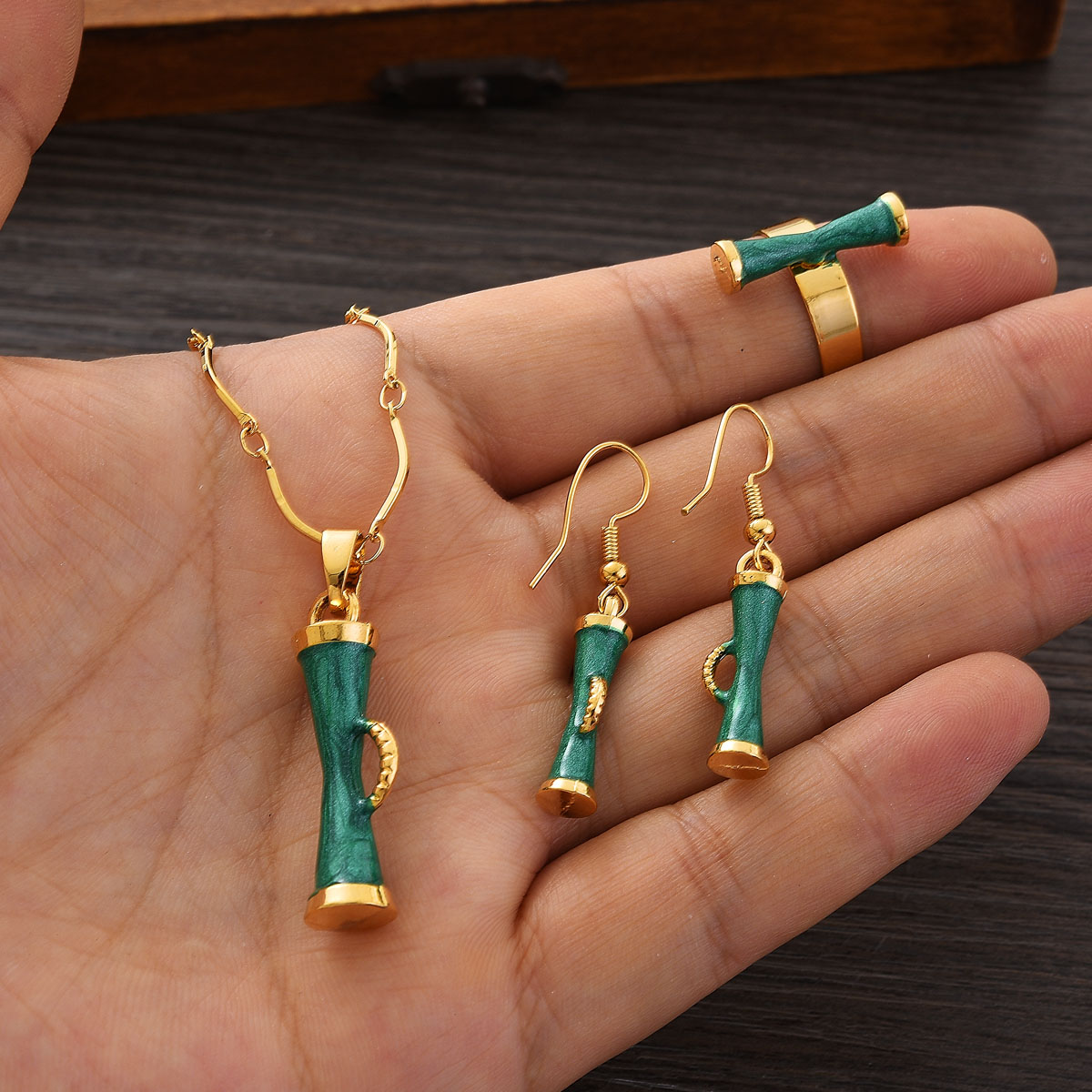 Fashion PNG Gold Color Jewelry - Women Accessories Png ulasan dan harga